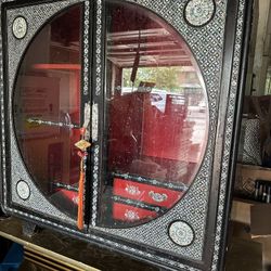 Cabinet (antique)