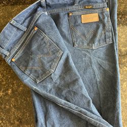 Men’s Wrangler Jeans 40x32
