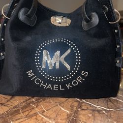Michael Kors Purse!!