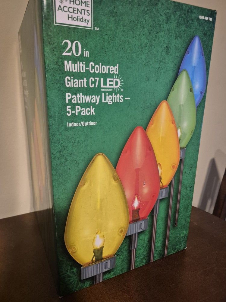 Holiday Pathway Lights