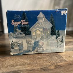 Precious moments sugar town schoolhouse set of 6 collection
