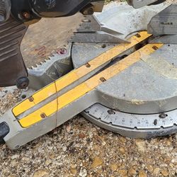 Dewalt Miter Saw FOR Wood 