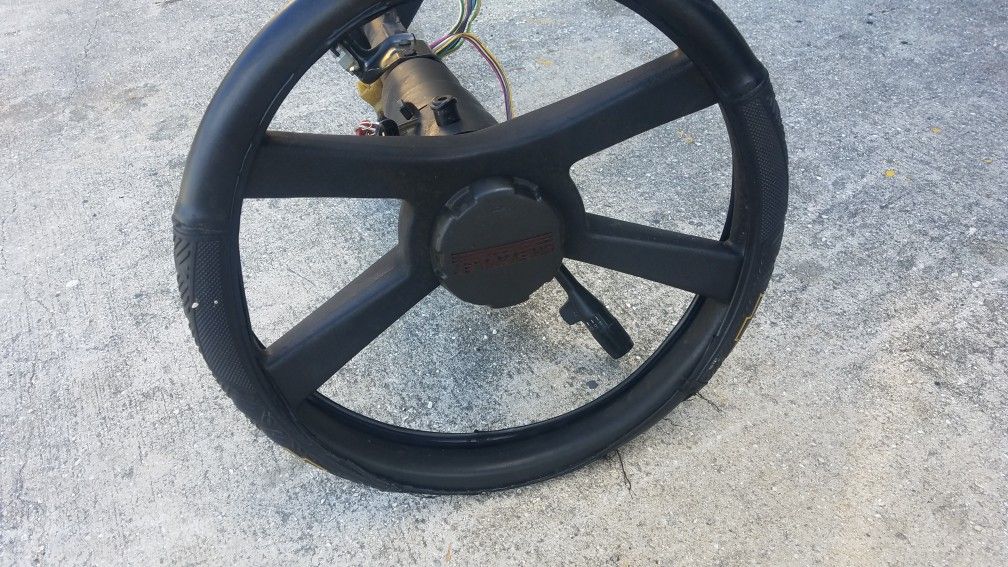 Chevy s10 steering column for Sale in Loxahatchee, FL OfferUp
