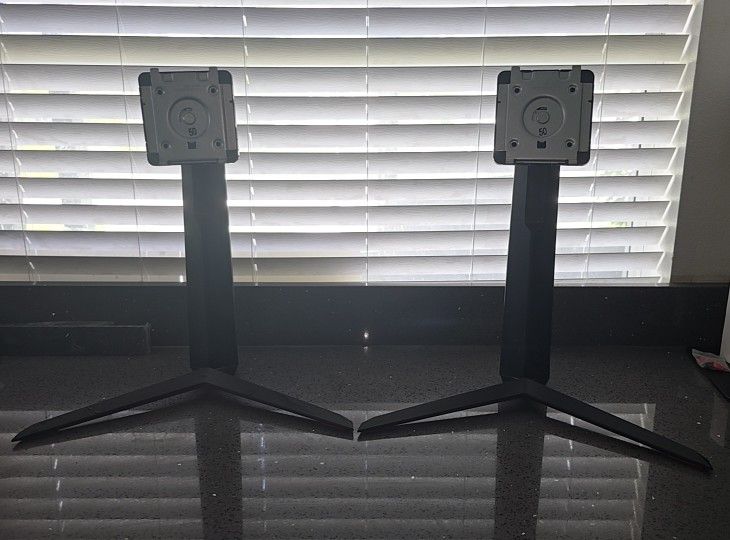 Lg 28" Monitor Stands