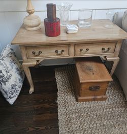 End table