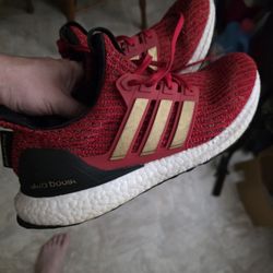 Size 10 - Game Of Thrones x adidas UltraBoost 4.0 House Lannister W