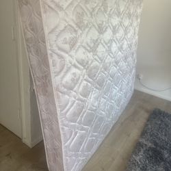 Mattress ❗️‼️💯