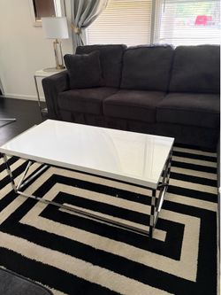 Modern coffee table white lacquer, shiny