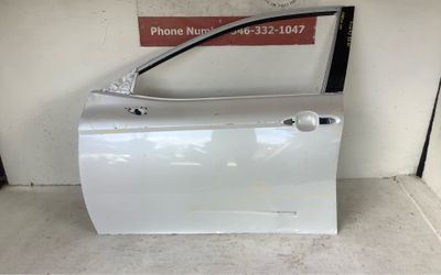 2018-2026 Toyota Camry left front door (15)
