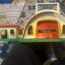 vintage weebleville airport