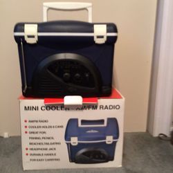 NEW 6 Pack Cooler / Radio