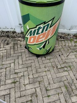 Cool Vintage Mountain Dew Barrel Outdoor Cooler