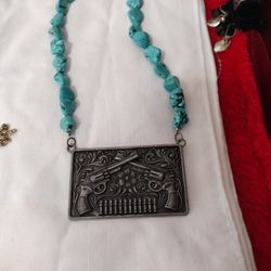 NATURAL  TURQUOISE JEWELRY NECKLACE 