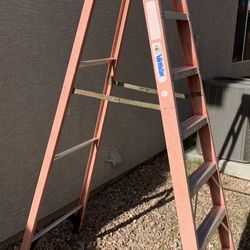 WERNER 8 FOOT LADDER