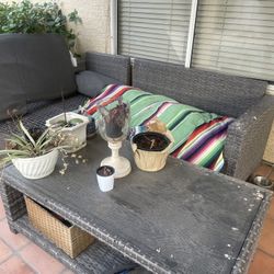 Free Patio Furniture And Full Size Bed Frame