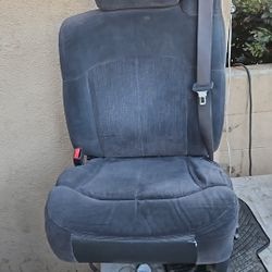 GM Nbs 2002 DRIVER SEAT SILVERADO