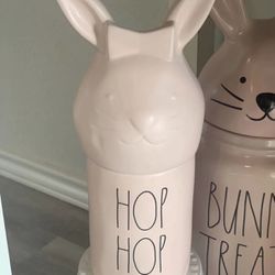 Rae Dunn Hop Hop Easter Bunny Candle