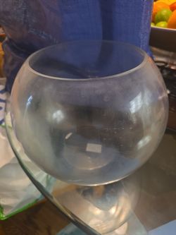 Glass vase