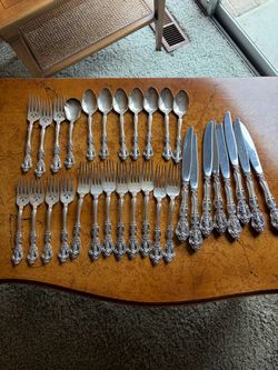 Oneida Michelangelo Sterling Silver Flatware – 31 Pc Partial Set