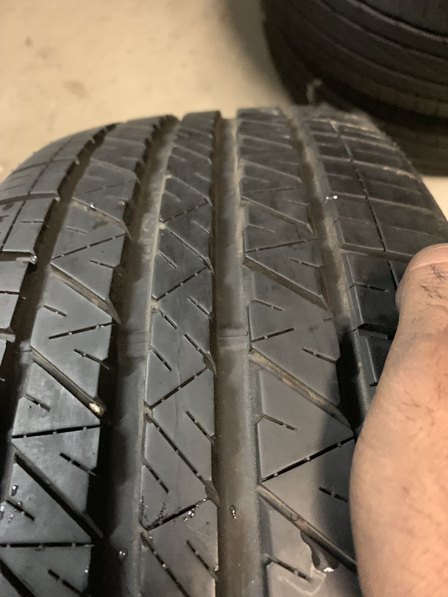 225-45-19 almost new tire just 30 bucks