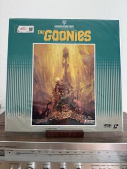 JAPANESE Goonies Laserdisc