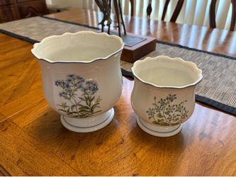 Decorative jar set