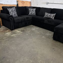 Brand New Black Sofa Love And Chase 