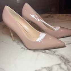  Nude Pumps