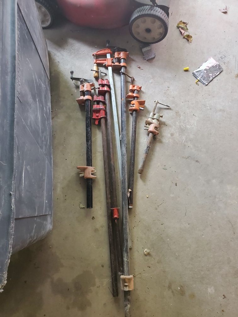 Woodworking clamps(various sizes)