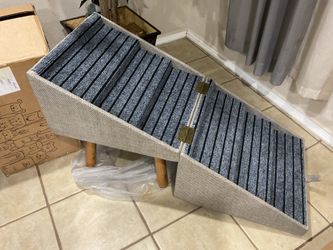 Dog Stairs 21.06" H 6-Step Pet Stairs for High Bed *NEW*