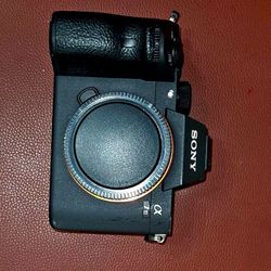 Sony A7III  (4K Camera)