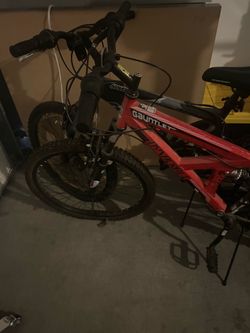 Two mountain bike