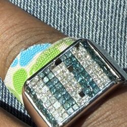 14kt White gold ring with 4ct Blue And white diamonds