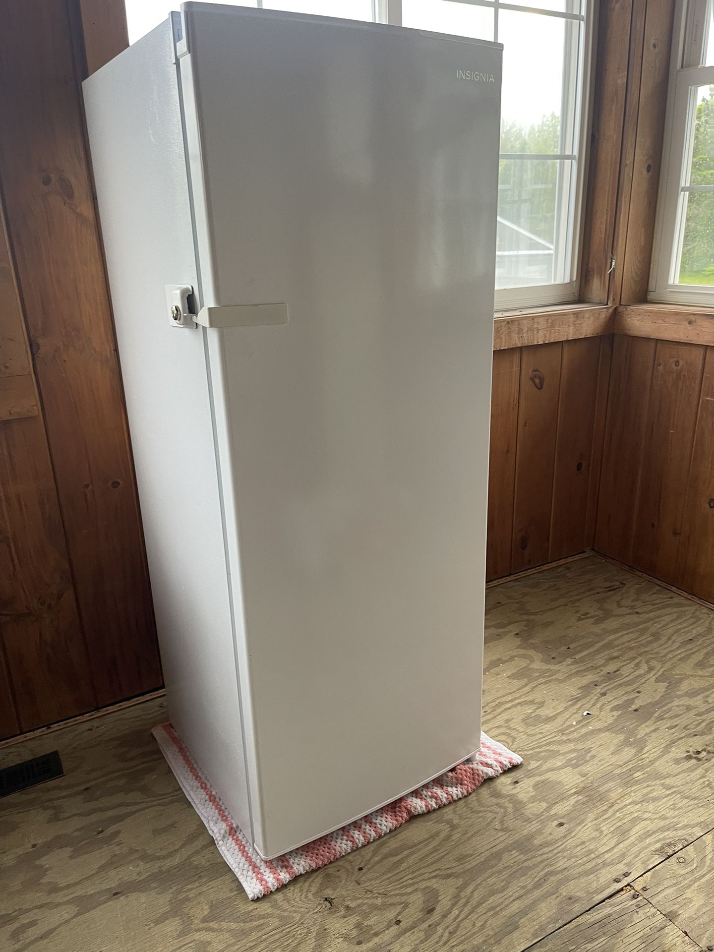 Insignia Freezer