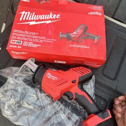 Milwaukee Hackzall