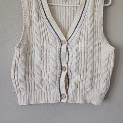 American Eagle Cable Knit Sweater Vest 
