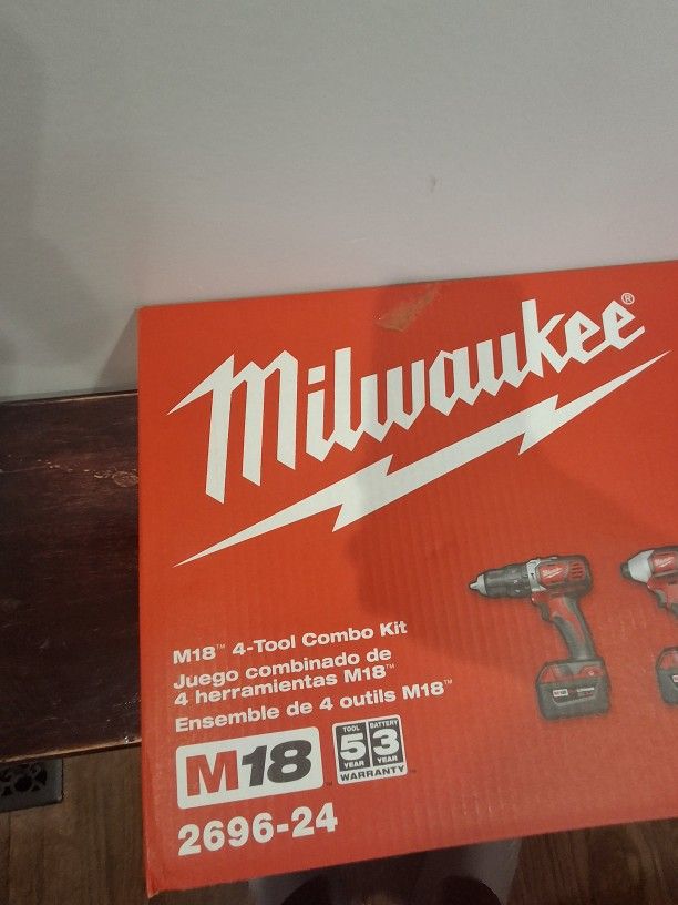 M18 18V Lithium-Ion Cordless Combo Tool Kit with Two 3.0Ah Batteries, 1-Charger, 1-Tool Bag (4-Tool)