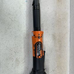 Matco 16v 1/4” Extended sealed head 330RPM W/battery ( Great Condition)