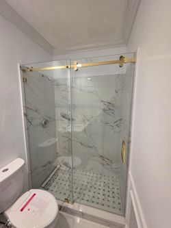 Glass Shower In All The Measures