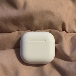 AirPod 4 Active Noise Cancellation 