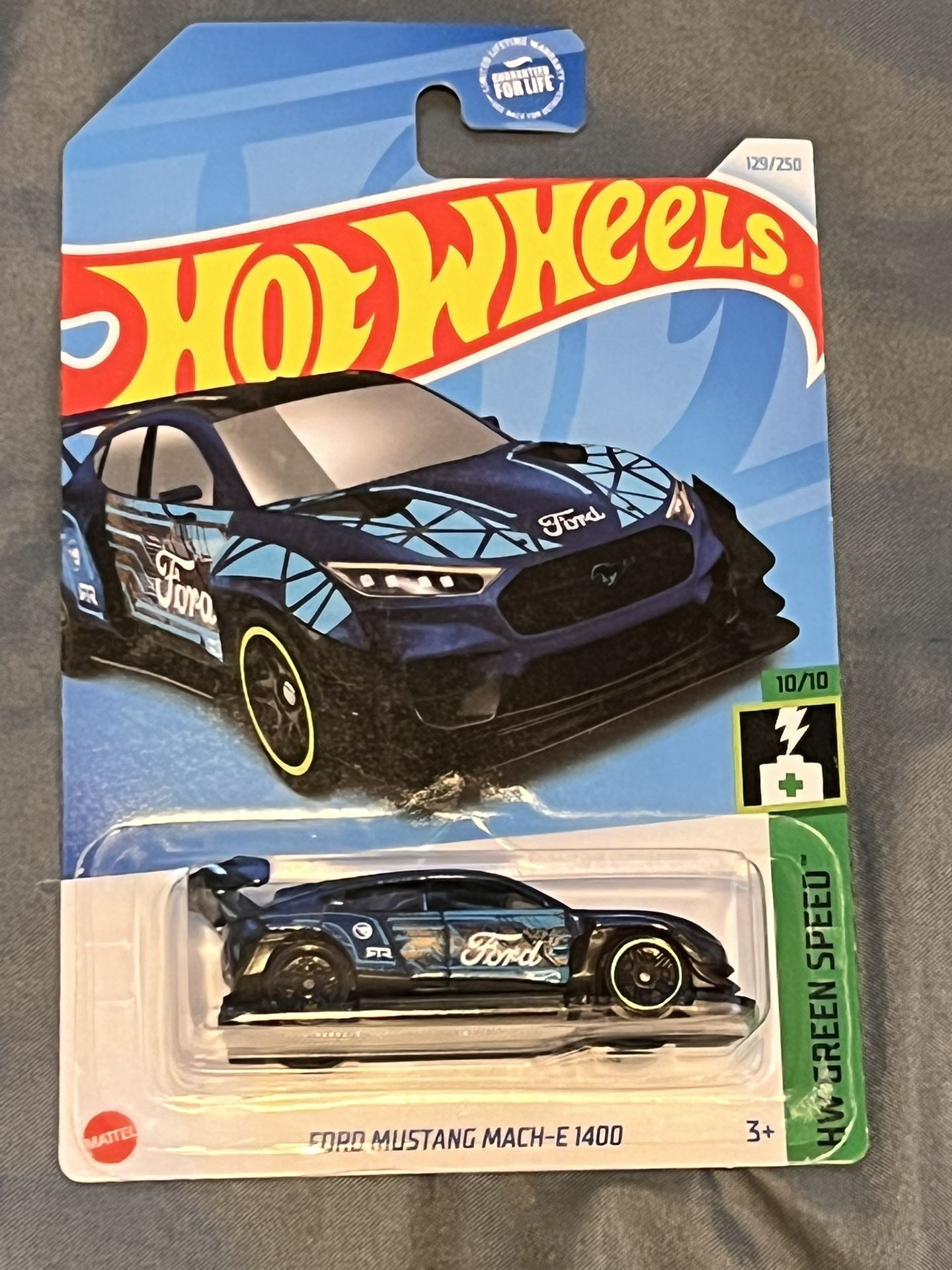 Hot Wheels Ford Mustang Mach-E 