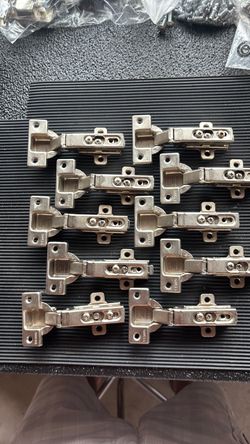 Frameless Cabinet Hinges. quantity 10