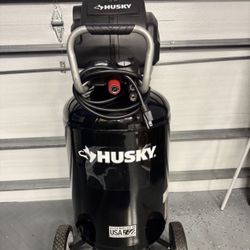 🚀 Husky 1.7 HP, 200 PSI, 30 Gal Air Compressor 