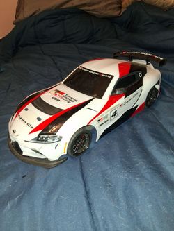 Traxxas supra