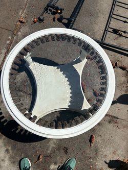 Free Wood Coffee Table