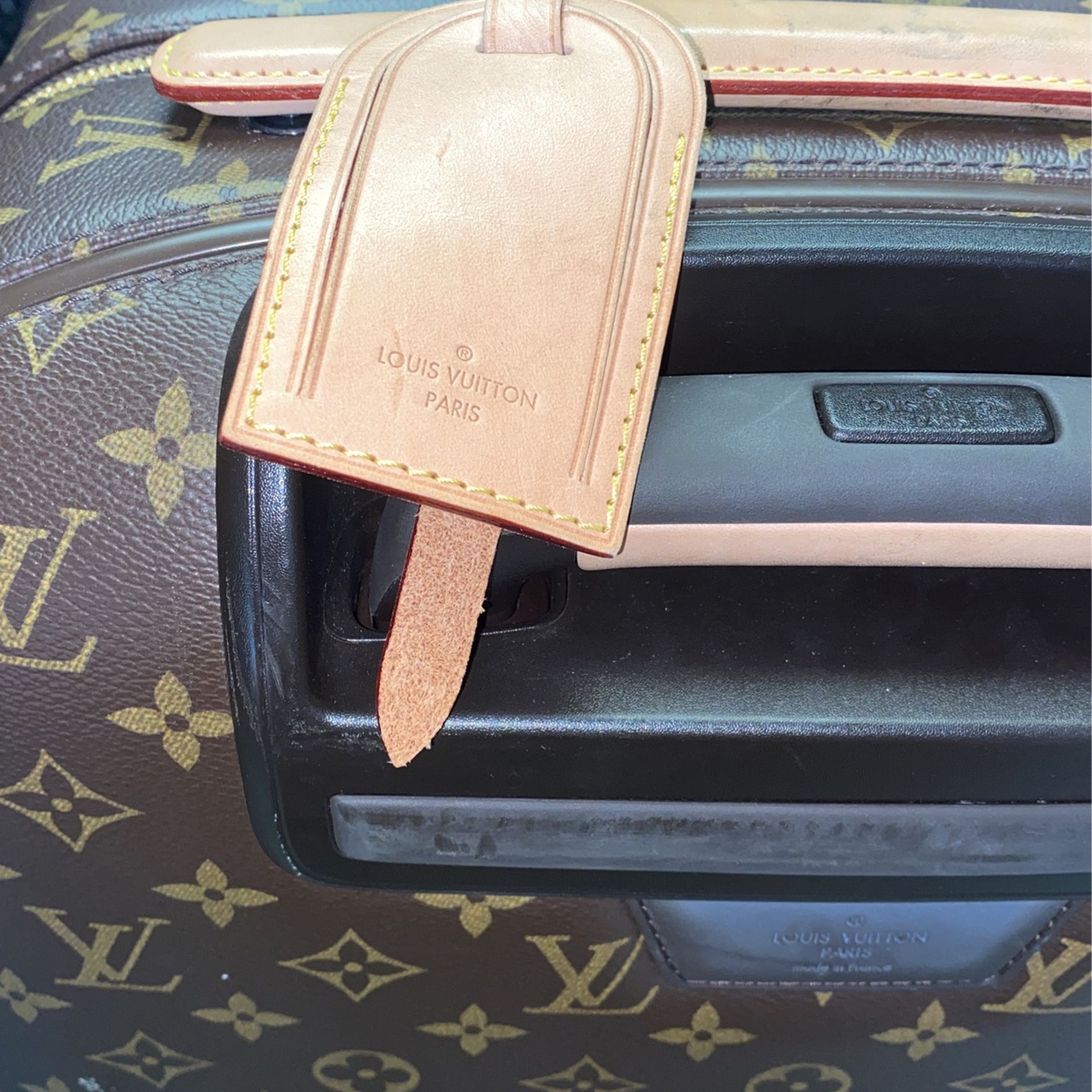 Louis Vuitton Zephyr 55” Rolling Suitcase for Sale in Delray Beach, FL -  OfferUp