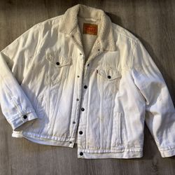 Levi’s Men’s Jacket Size XL