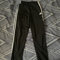 black Adidas sweatpants 