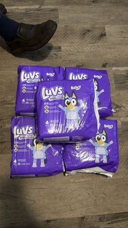 Size 4 Luvs diapers