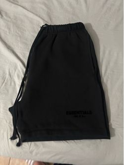 Men's Fear of God Essentials Shorts - All Black Size Xlarge